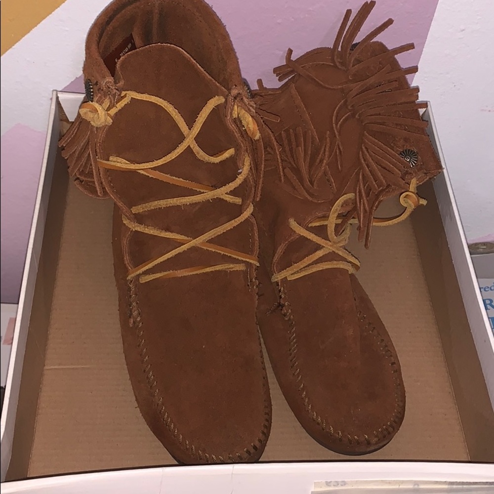 Double Fringe Tramper Boot